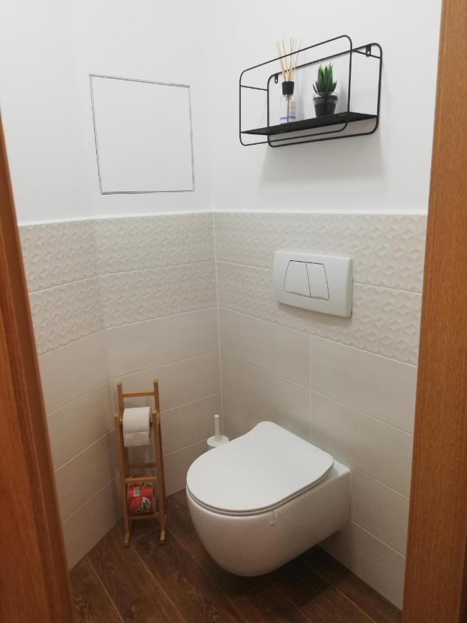 Apartment Mymara No3 เบเชนยอวา ภายนอก รูปภาพ
